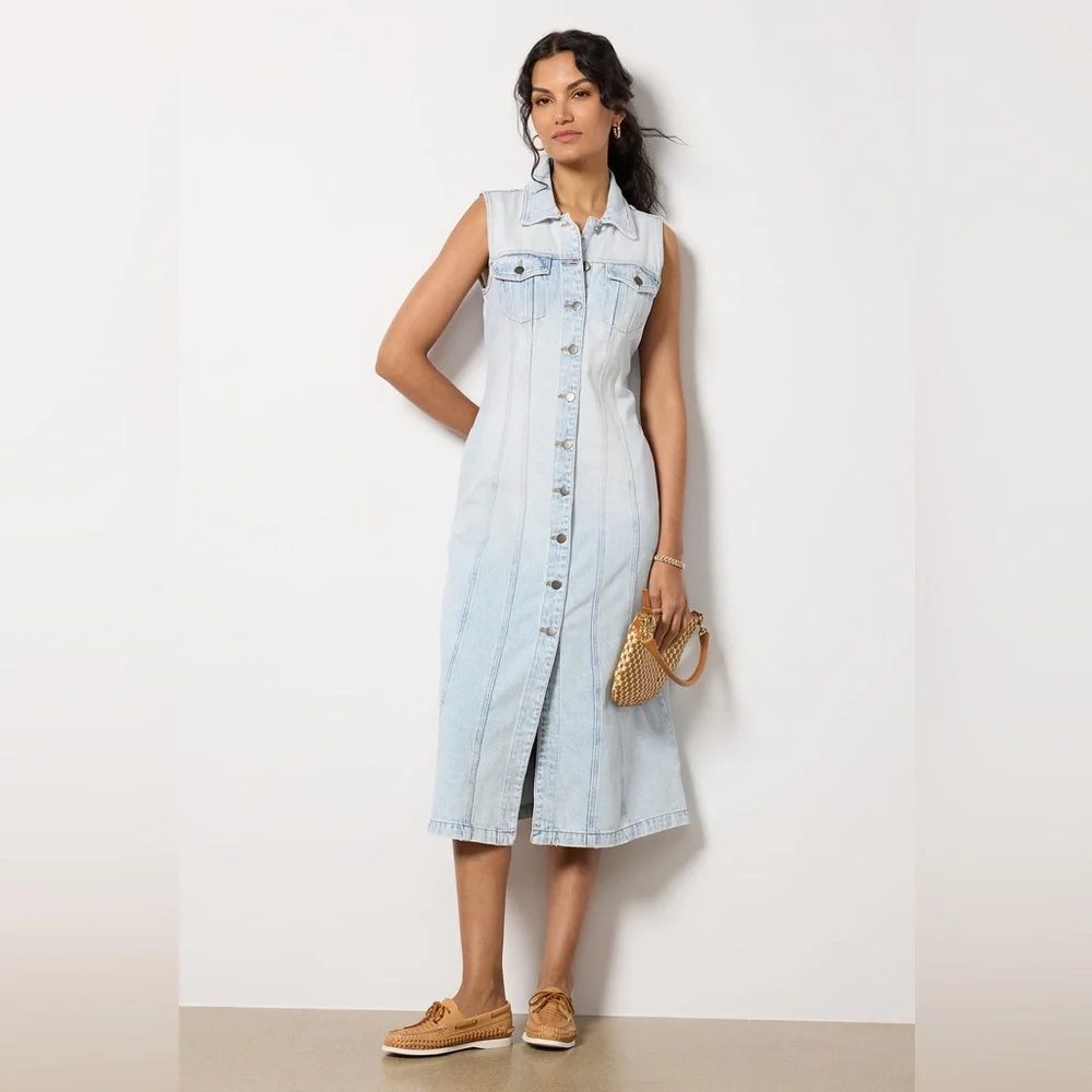 Kut from the Kloth Gretel Denim Shirt Dress Size  Medium Light Wash - Picture 5 of 15